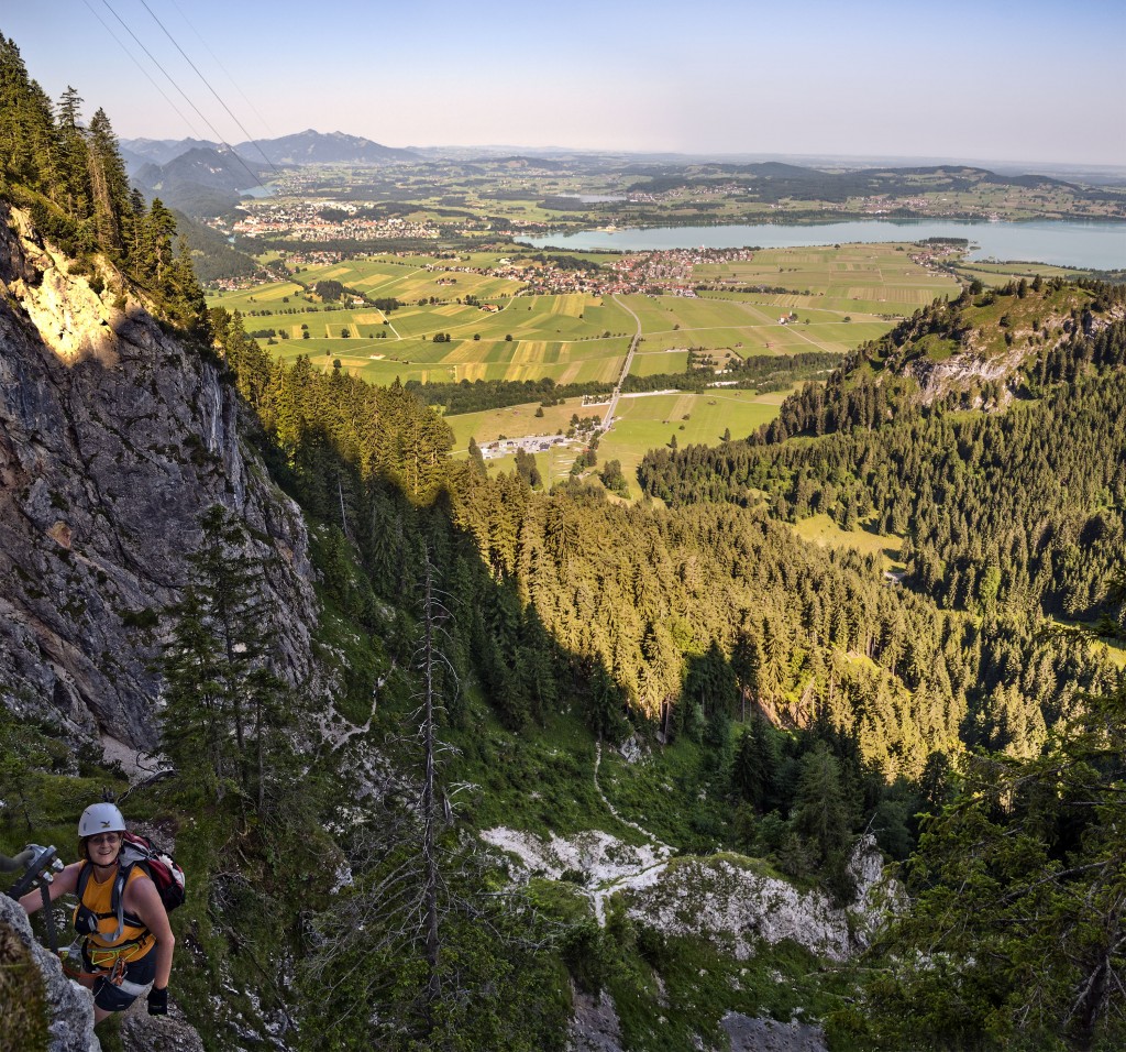 Forggensee-Panorama aus dem Tegelberg Klettersteig fotografiert