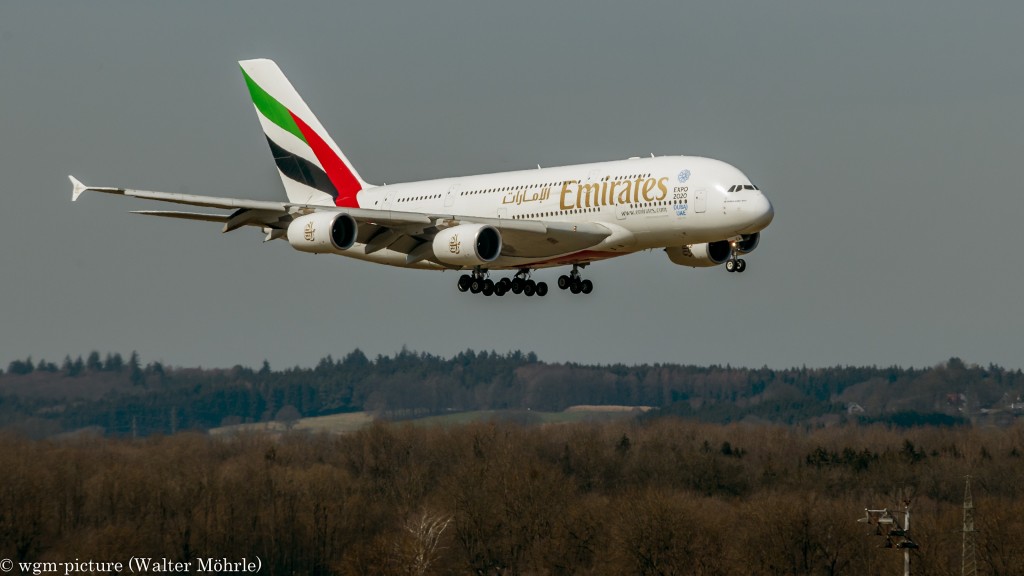 Airbus A380-861 (A6-EEA) der Emirates am Flughafen München